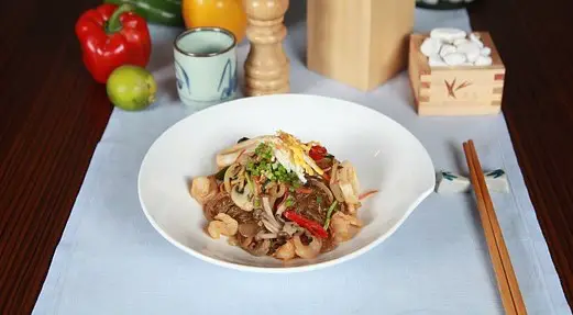 plate of filipino stirfry