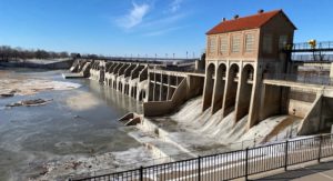 lake overholser dam frozen