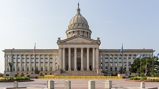 front of oklahoma state capitol building